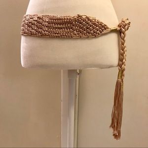 ✨NWOT Ann Taylor Braided Belt
